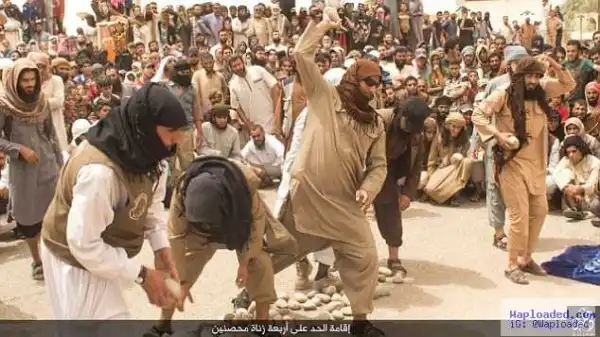 OMG! See How ISIS Militants Savagely Stone 4 Married Men To Death For 